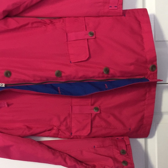 Lands end rain jacket. size 2-4. Looks brand new. - Picture 7 of 8